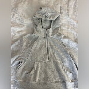 Lululemon scuba oversized half zip gray size M/L